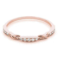 Eliptic Twist Diamond Ring | The Carat Lab